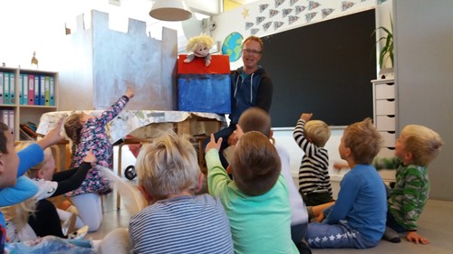 Samling med dukketeater